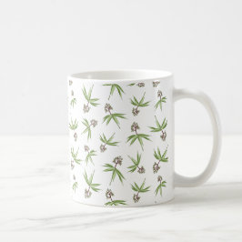 Rote Zweige in Creme einsetzen - nahtloses Muster. Kaffeetasse