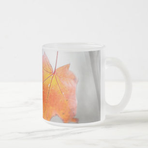 Roter Ahornleaf - Mystischer Herbst Mattglastasse