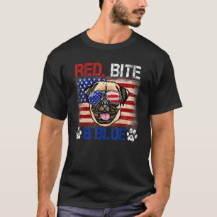 Roter Biss Blauer Hund 4. Juli Mops USA-Flagge T-Shirt