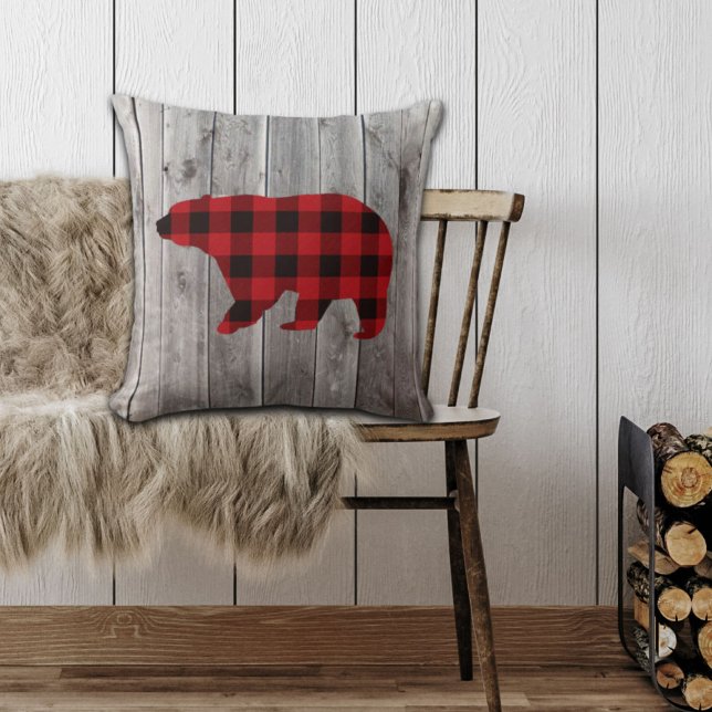 Roter Büffel karierter Bär aus rustikalem Wald Kissen (rustic woodland barn wood red buffalo plaid bear throw pillow)