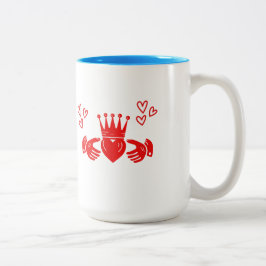 Roter Claddagh-Ring-Kaffeebecher Zweifarbige Tasse