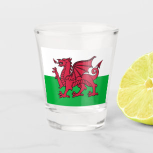 Roter Drache Keltische Flagge von Wales & Walisisc Schnapsglas