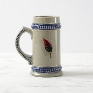 Roter Federhalter mit Goldfeder Bierglas