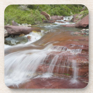 Roter Felsen im Baring Creek im Glacier National Getränkeuntersetzer