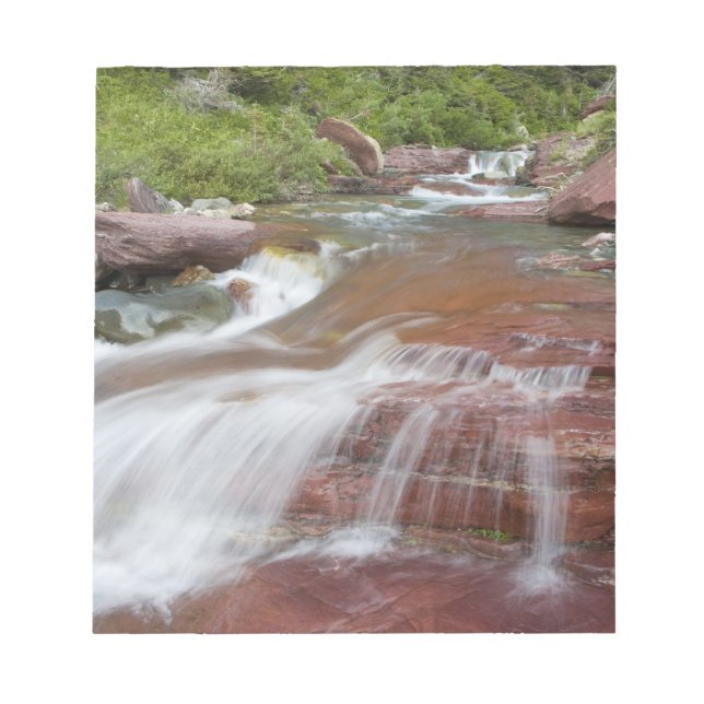 Roter Felsen in Baring Creek im Glacier National Notizblock (Vorderseite)