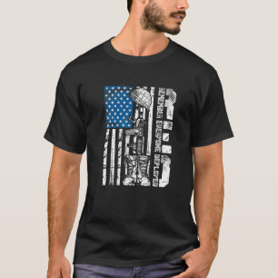 Roter Freitag Militär erinnert an jeden Veteranen T-Shirt
