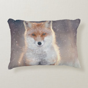 Roter Fuchs, Winterwald, landschaftliche Illustrat Dekokissen
