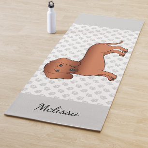 Roter glatter Dachshund süßer Cartoon-Hund & Name Yogamatte