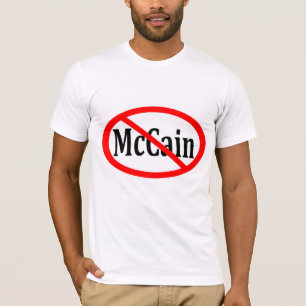 Roter Hieb durch McCain Shirt