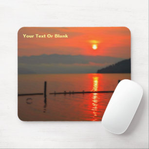 Roter Himmel am Morgen Mousepad