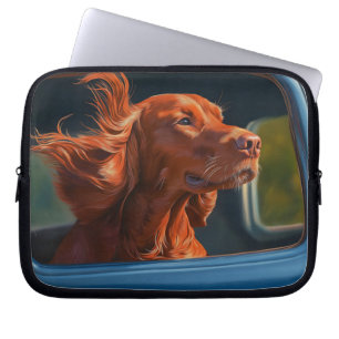 Roter Hund genießt atemberaubende Autofahrt Kunstp Laptopschutzhülle