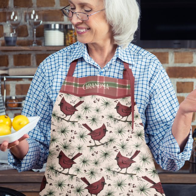 Roter Kardinal und Karierte Weihnachten Schürze (Elegant Christmas Red Cardinal Bird, Pine, Red & Green Plaid Apron. Hand Drawn Winter Cardinal Birds)