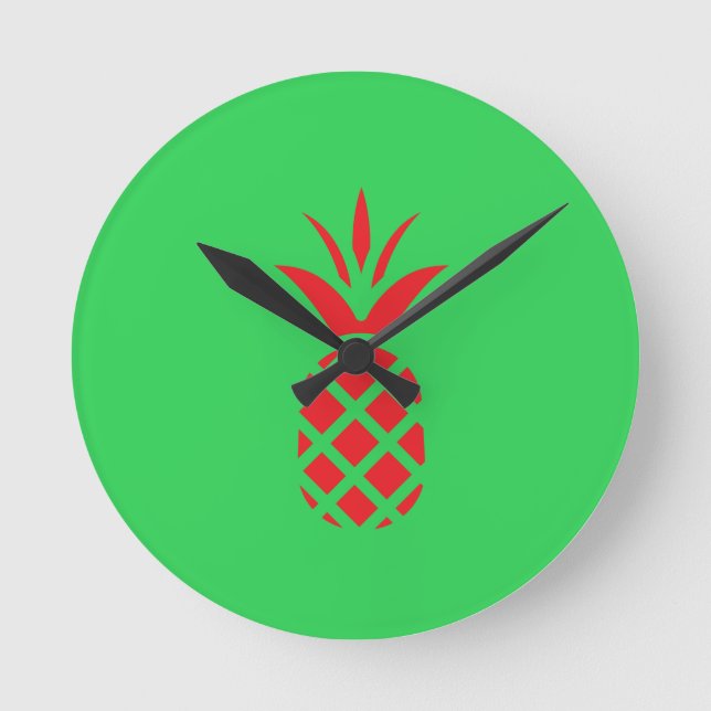 Roter Kiefernapfel in Grün Runde Wanduhr (Vorderseite)