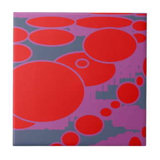 Roter Kreis und dunkelblaue lila abstrakte Kunst Fliese