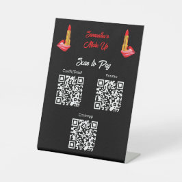 Roter Lipstick auf der Zungenschwarz mit Individue Sockelschild