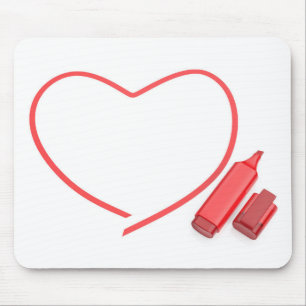 Roter Marker und rotes Herz Mousepad