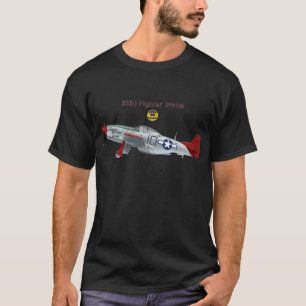 Roter Mustang des Schwanz-P-51D der Gruppe des T-Shirt