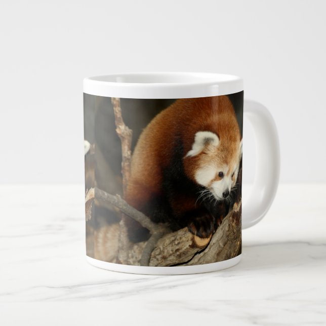 Roter Panda Jumbo-Tasse (Vorderseite Rechts)