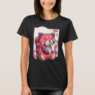 Roter Panda mit Erdbeermilch T-Shirt