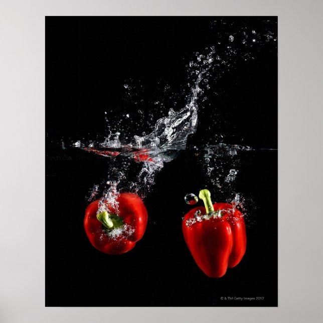 roter Pfeffer in Wasser Poster (Vorne)