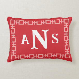 Roter Platz, griechisches Schlüsselmonogramm Dekokissen