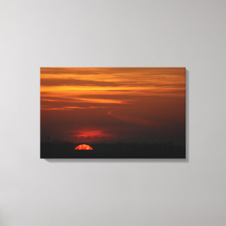 Roter Sonnenuntergang über dem Mittleren Westen Leinwanddruck