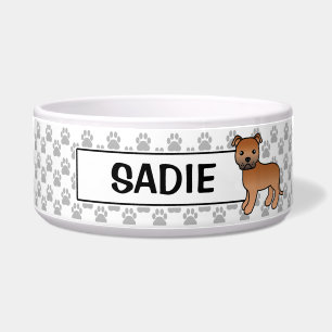 Roter Staffordshire Bull Terrier und Name Napf