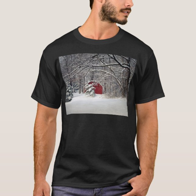 Roter Stall im Schnee 2011 T-Shirt (Vorderseite)