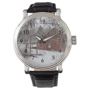 Roter Stall im Schnee Armbanduhr