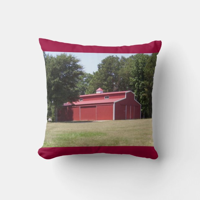 Roter Stall Kissen (Vorderseite)