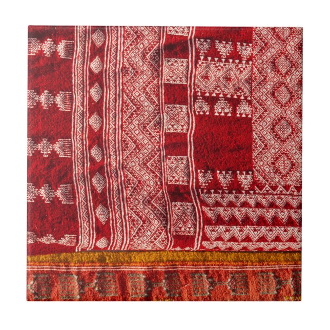 Roter Teppich auf dem Markt Fliese (Vorderseite)