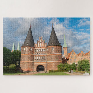 Roter und schwarzer Backstein ikonisches Holstento Puzzle