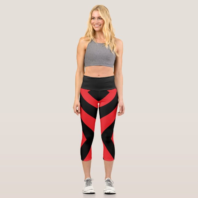 Roter und schwarzer Yoga-Pant gestreifter Capri-Le Capri Leggings (Vorderseite)