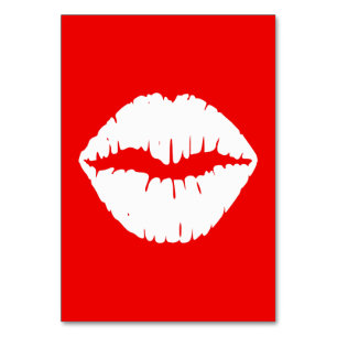 Roter und weißer Lipstick Tischnummer