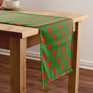 Rotes auf grünem Polka-Punkte-Musterdesign  Kurzer Tischläufer