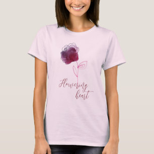 Rotes blühendes Herz T-Shirt