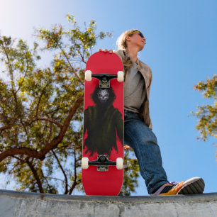 Rotes Dunkles Monster Kreatur Gothic Horror Skateboard