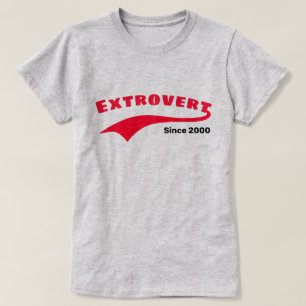 Rotes Extrovert-Typografieswoosh-Gewohnheits-Datum T-Shirt