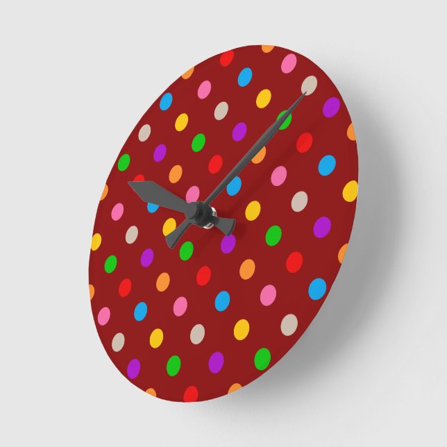 Rotes farbenfrohes Regenbogen-Punkte-Design  Runde Wanduhr (Winkel)
