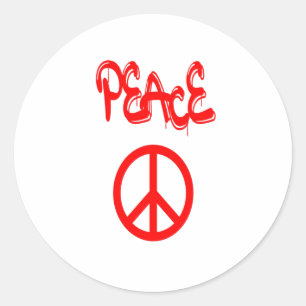 Rotes Friedenszeichen mit Peace in Graffiti geschr Runder Aufkleber