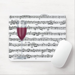 Rotes Glas auf Musik Mousepad
