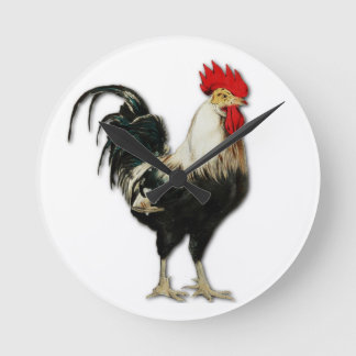 Rotes Hahn-Huhn fertigen besonders an Runde Wanduhr