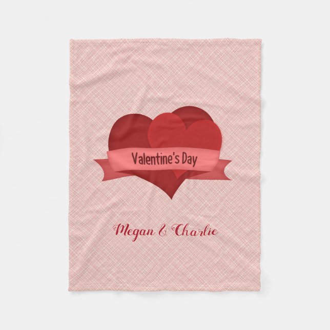 Rotes Herz auf rosa Fleecedecke (Vorderseite)
