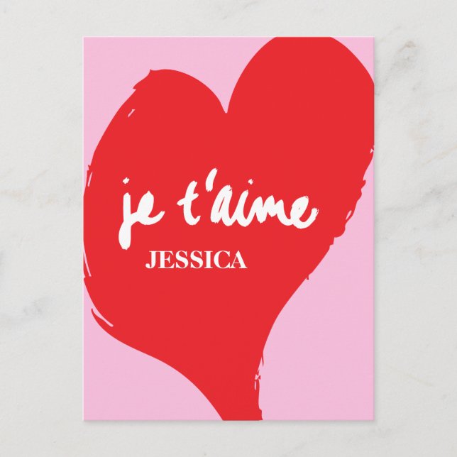 Rotes Herz mit je t’aime-Text auf rosa Hintergrund Postkarte (Vorderseite)