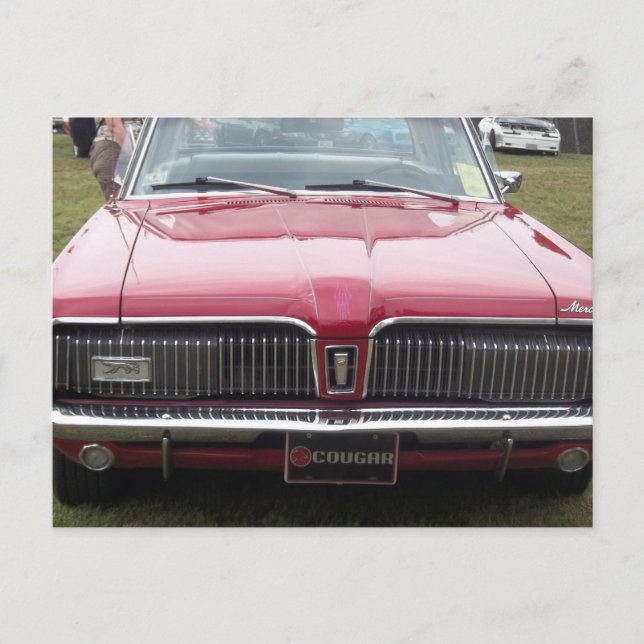 Rotes klassisches antikes Auto alten Mercury-Pumas Postkarte (Vorderseite)
