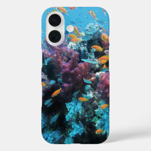 Rotes Korallen Unterwasserszene  iPhone 16 Hülle