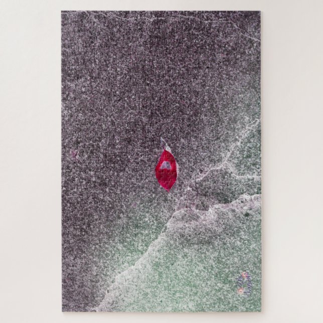 Rotes Leaf mit gesprenkeltem Sand Puzzle (Vertikal)