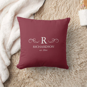 Rotes Monogram Kissen