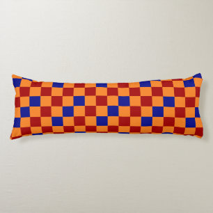 Rotes oranges blaues kariertes Musterdesign  Seitenschläferkissen