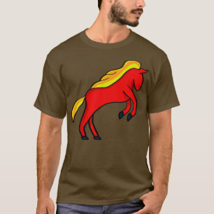 Rotes Pferd mit feurigen Tönen in der Mähne T-Shirt